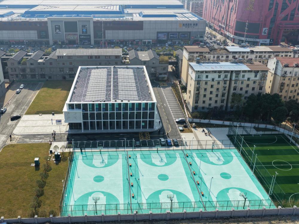 南昌：“金角银边”建起运动角 “嵌入式”场馆催生赛事热